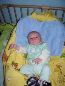 MAËL : 1 mois!!
