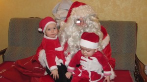 Premier et Troisième Noël des bébés!!