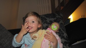 Emma et les grimaces nocturnes!!