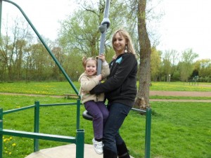 Emma : ma journée chez Marraine!!